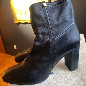 Stuart Weizmann Heeled Booties
